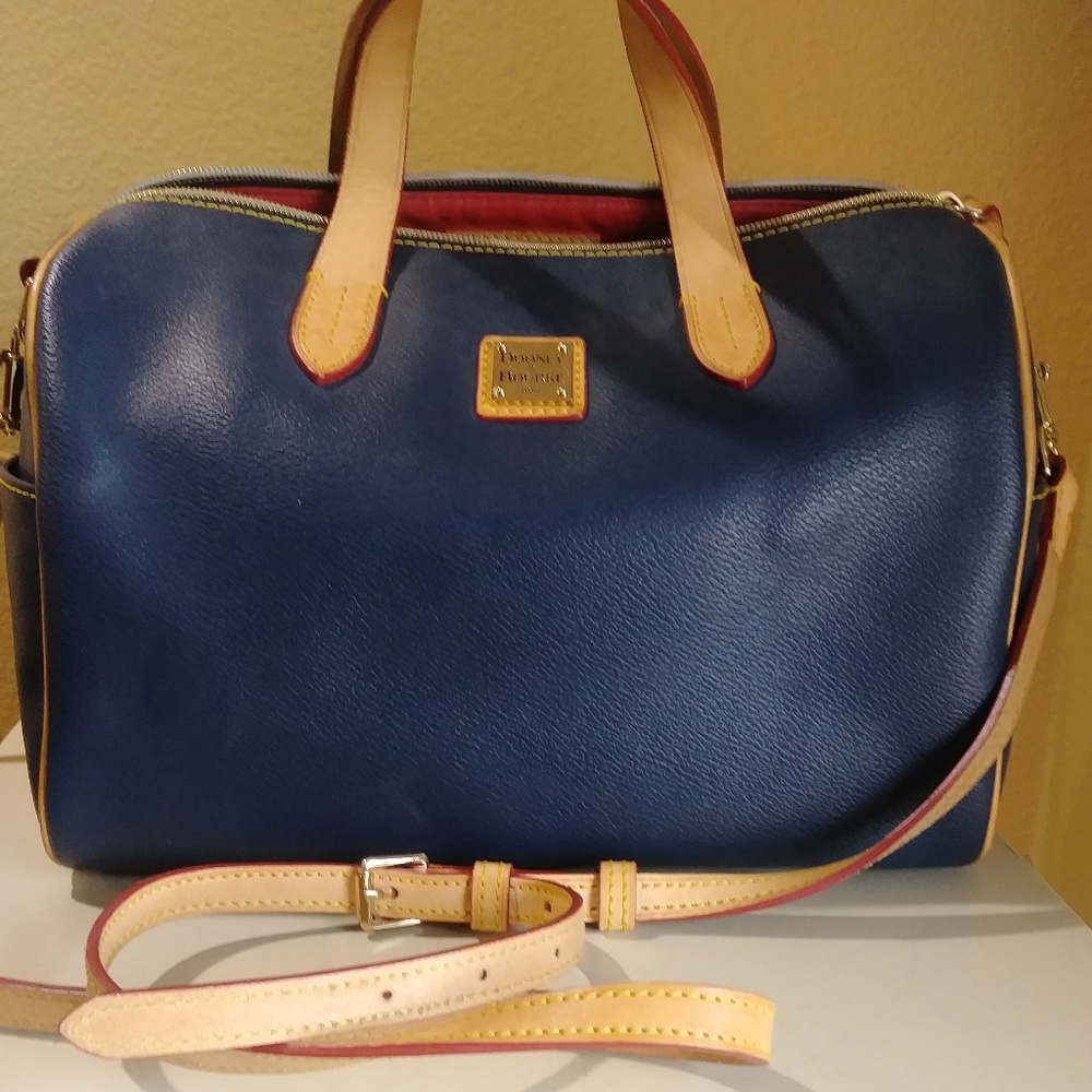 HOLD FOR DANISTELLER28.   D&B satchel